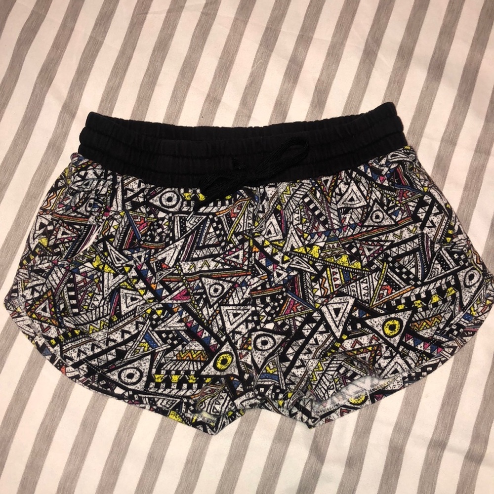Forever 21 geometric pattern shorts